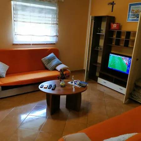 Ivan Apartment *
